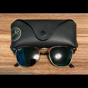 RayBan wayfarer sunglasses